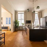 Modern Luxury 4br Near King's Garden *