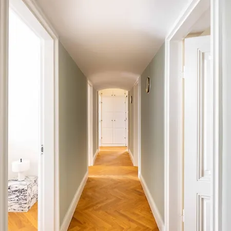 Apartmán Modern Luxury 4br Near King's Garden *