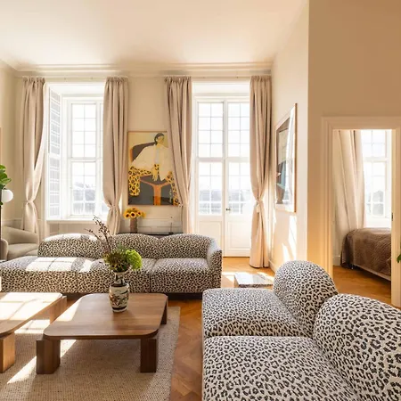 Apartmán Modern Luxury 4br Near King's Garden *