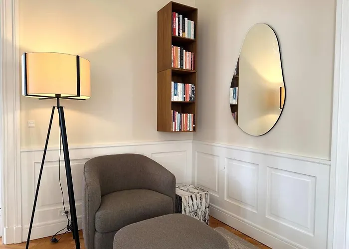 Modern Luxury 4br Near King's Garden Appartement