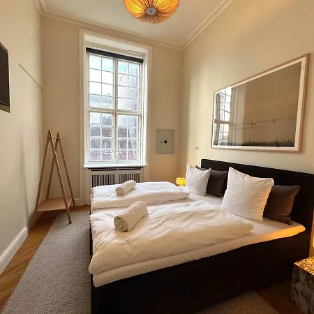 Modern Luxury 4br Near King's Garden Apartamento Copenhaga
